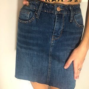 Denim skirt